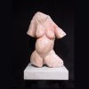 Zwangere torso (rose speksteen)